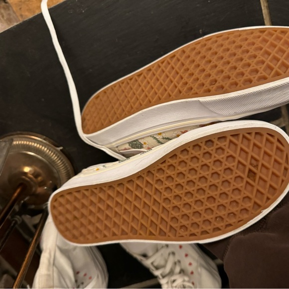 Floral Vans - Picture 3 of 4